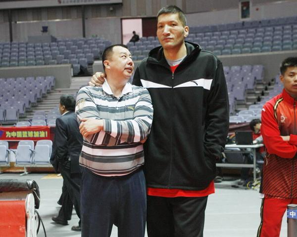 主帅战术明 主帅战术明